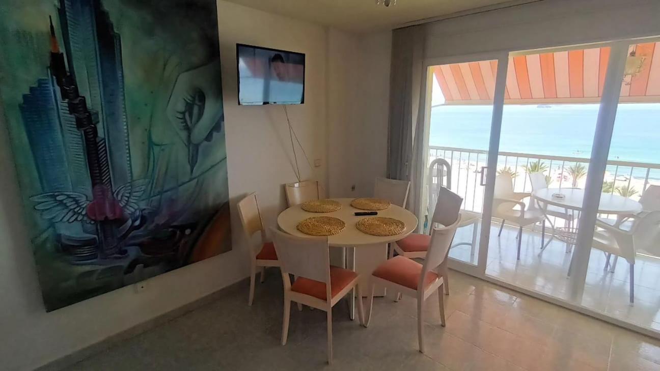 Apartamento Suite Acapulco First Line Benidorm Beach Exterior foto